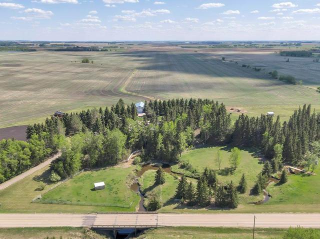 233027 Hwy 613, House detached with 4 bedrooms, 4 bathrooms and null parking in Wetaskiwin County No. 10 AB | Image 27