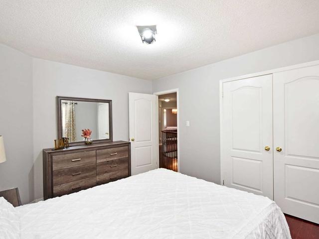 9 Heartleaf Cres, House detached with 4 bedrooms, 5 bathrooms and 6 parking in Brampton ON | Image 24