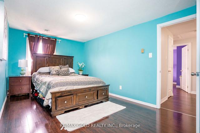 3 Jennifer Sq, House detached with 3 bedrooms, 2 bathrooms and 2 parking in Brampton ON | Image 15