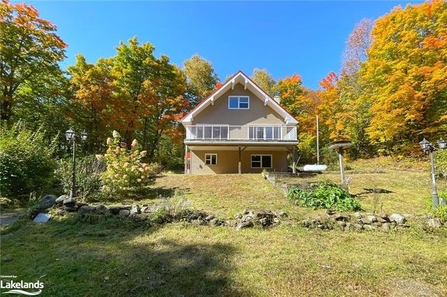 9297 Highway 118, House detached with 5 bedrooms, 2 bathrooms and 10 parking in Minden Hills ON | Image 7