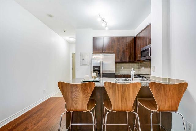 105 - 18 Holmes Ave, Condo with 1 bedrooms, 1 bathrooms and 1 parking in Toronto ON | Image 3