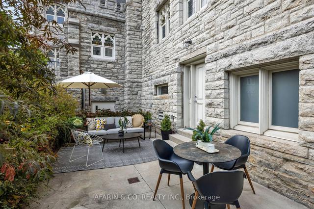 101 - 384 Sunnyside Ave, Condo with 1 bedrooms, 2 bathrooms and 1 parking in Toronto ON | Image 11