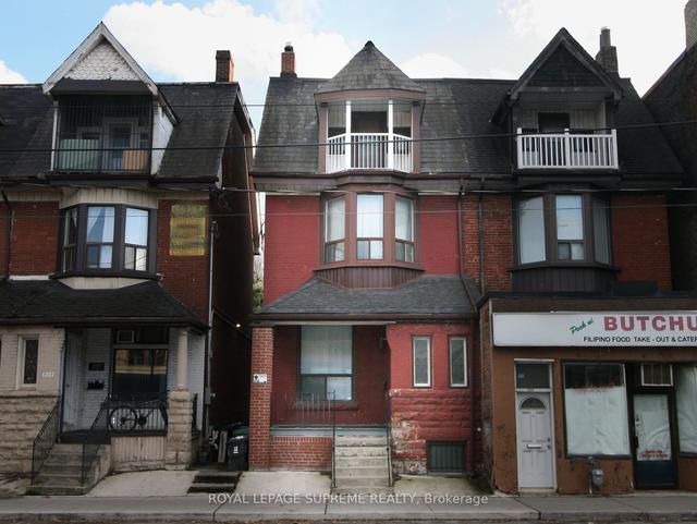 1309 King St W, House semidetached with 5 bedrooms, 2 bathrooms and 2 parking in Toronto ON | Image 1
