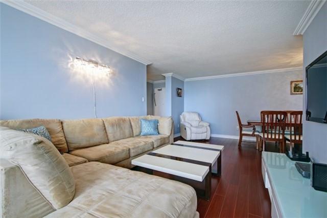 1104 - 80 Antibes Dr, Condo with 2 bedrooms, 1 bathrooms and 1 parking in Toronto ON | Image 11