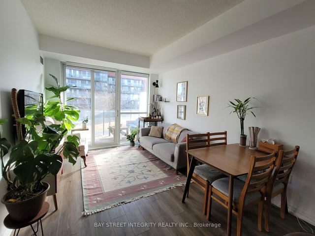 405 - 1 Cole St, Condo with 1 bedrooms, 1 bathrooms and 1 parking in Toronto ON | Image 2