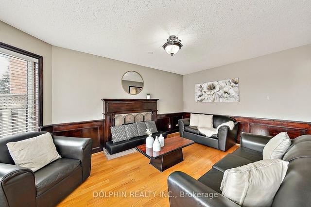 45 Eagleridge Dr, House detached with 4 bedrooms, 4 bathrooms and 6 parking in Brampton ON | Image 10