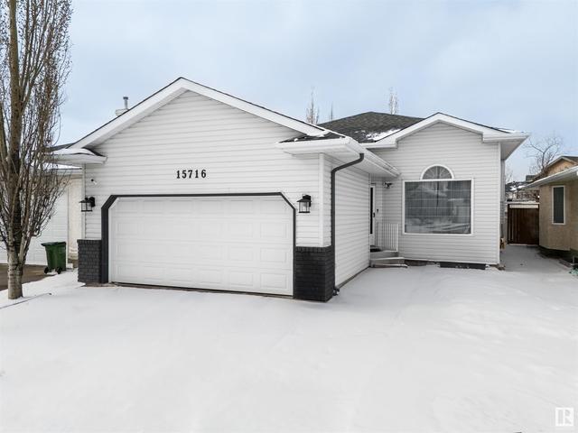 15716 133 St Nw, House detached with 5 bedrooms, 3 bathrooms and null parking in Edmonton AB | Image 2