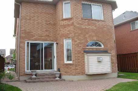 21 Creekwood Dr, House detached with 4 bedrooms, 4 bathrooms and 4 parking in Brampton ON | Image 9