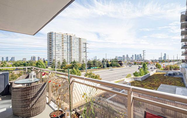405 - 810 Scollard Crt, Condo with 1 bedrooms, 1 bathrooms and 1 parking in Mississauga ON | Image 11