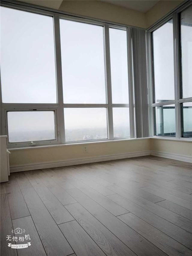 1401 - 18 Holmes Ave, Condo with 1 bedrooms, 1 bathrooms and 1 parking in Toronto ON | Image 3
