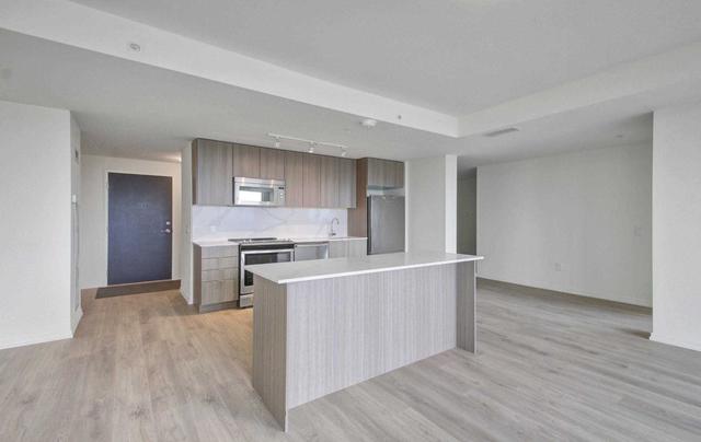 1203 - 3237 Bayview Ave, Condo with 3 bedrooms, 3 bathrooms and 2 parking in Toronto ON | Image 4