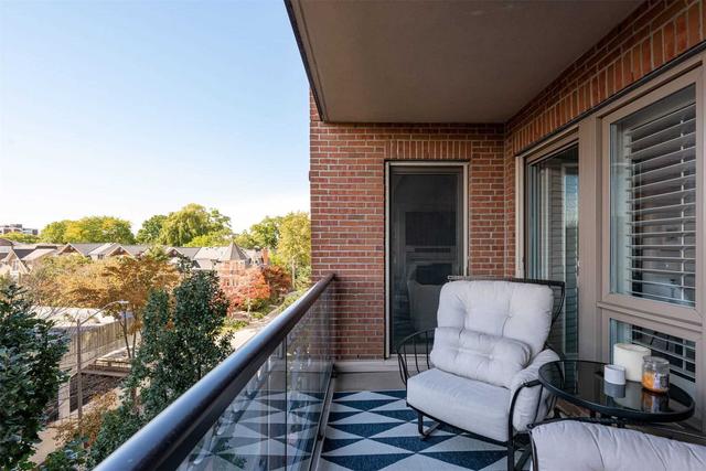 503 - 111 Forsythe St, Condo with 1 bedrooms, 1 bathrooms and 1 parking in Oakville ON | Card Image