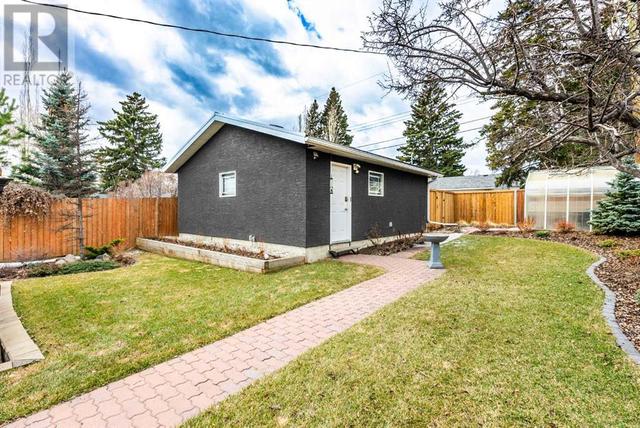 2515 19a Street Sw, House detached with 3 bedrooms, 2 bathrooms and 2 parking in Calgary AB | Image 35