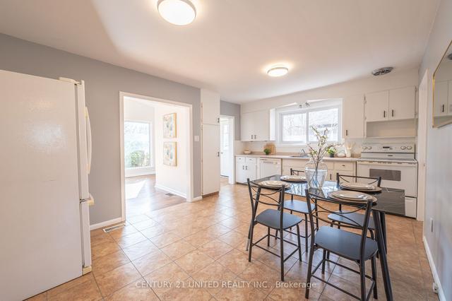 1155 Milburn St, House detached with 3 bedrooms, 2 bathrooms and 3 parking in Peterborough ON | Image 2