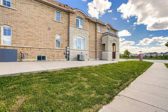 97 Daden Oaks Dr, House semidetached with 4 bedrooms, 4 bathrooms and 2 parking in Brampton ON | Image 15