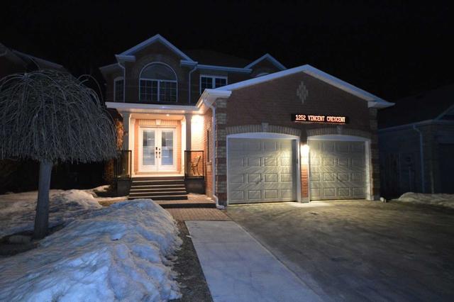 1252 Vincent Cres, House detached with 4 bedrooms, 4 bathrooms and 5 parking in Innisfil ON | Image 34