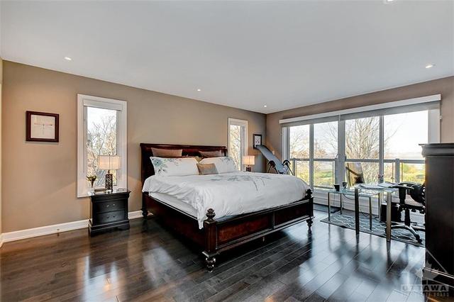 2151 Rice Avenue, House detached with 4 bedrooms, 5 bathrooms and 8 parking in Ottawa ON | Image 9