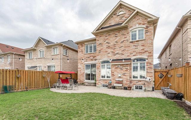 91 Meltwater Cres, House detached with 4 bedrooms, 5 bathrooms and 6 parking in Brampton ON | Image 35