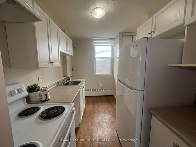 846 - 350 Quigley Rd, Condo with 2 bedrooms, 1 bathrooms and 1 parking in Hamilton ON | Image 15