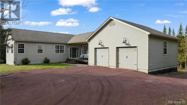 30 Meahan Crescent, House detached with 4 bedrooms, 2 bathrooms and null parking in Saint John NB | Image 1