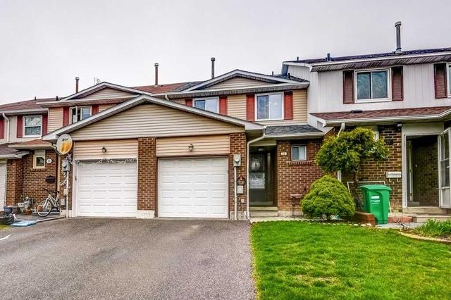 13 Rusthall Way, House attached with 3 bedrooms, 2 bathrooms and 3 parking in Brampton ON | Image 32