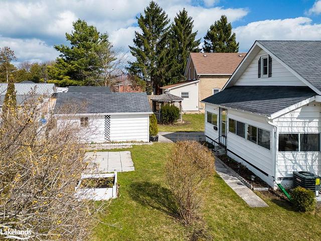 200 St. Vincent Street, House detached with 2 bedrooms, 1 bathrooms and 3 parking in Meaford ON | Image 16
