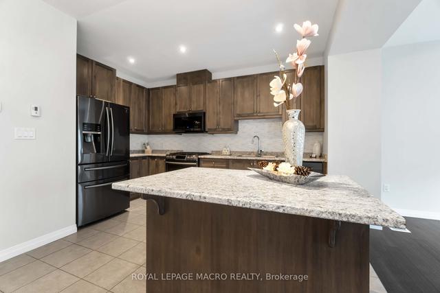 37 - 30 Times Square Blvd, House attached with 3 bedrooms, 3 bathrooms and 2 parking in Hamilton ON | Image 33