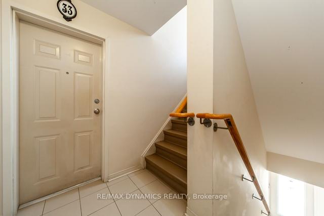 33 - 651a Warden Ave, Townhouse with 3 bedrooms, 2 bathrooms and 2 parking in Toronto ON | Image 36