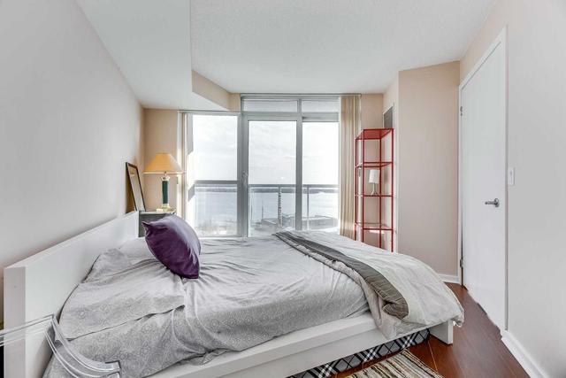 1408 - 208 Queens Quay W, Condo with 1 bedrooms, 1 bathrooms and 1 parking in Toronto ON | Image 8