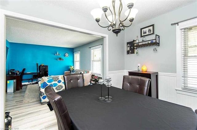 4 Cosby Ave, House detached with 1 bedrooms, 2 bathrooms and 2 parking in St. Catharines ON | Image 4