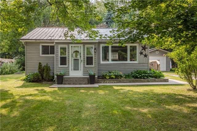 2314 Somers Blvd, House detached with 2 bedrooms, 1 bathrooms and 3 parking in Innisfil ON | Image 2