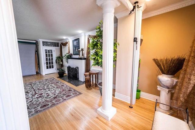70 Centre St W, House detached with 3 bedrooms, 3 bathrooms and 10 parking in Strathroy Caradoc ON | Image 30