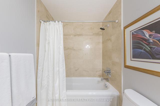427 - 20 Burkebrook Pl, Condo with 1 bedrooms, 2 bathrooms and 1 parking in Toronto ON | Image 18