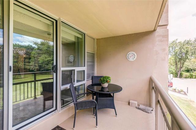 208 - 1359 White Oaks Blvd, Condo with 2 bedrooms, 2 bathrooms and 1 parking in Oakville ON | Image 9