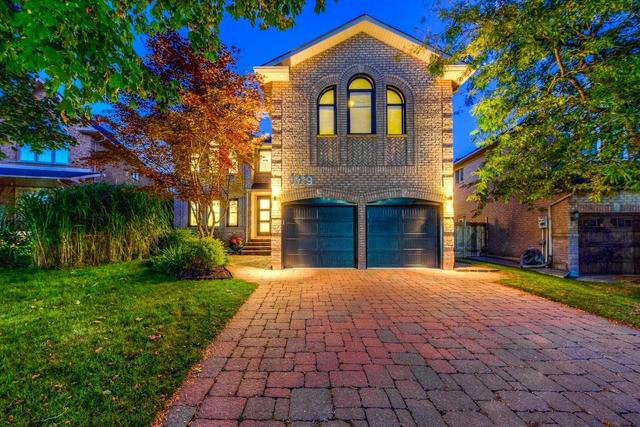 1319 Tinsmith Lane, House detached with 4 bedrooms, 5 bathrooms and 2 parking in Oakville ON | Image 1