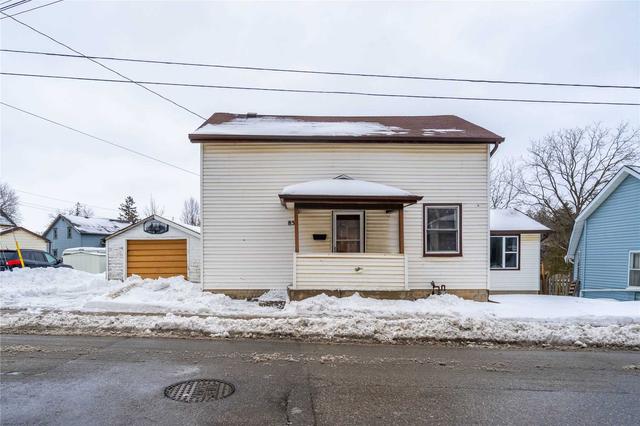 85 Adam St, House detached with 3 bedrooms, 1 bathrooms and 3 parking in Cambridge ON | Image 12