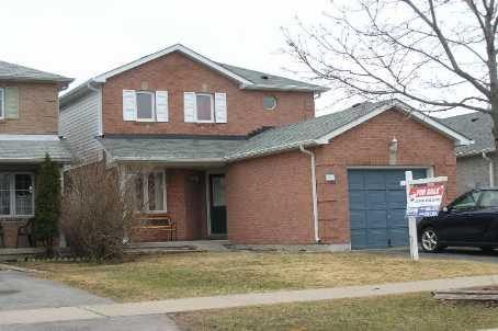 91 Mcmann Cres, House attached with 3 bedrooms, 2 bathrooms and 2 parking in Clarington ON | Image 1