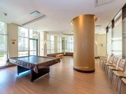 310 - 410 Queens Quay W, Condo with 2 bedrooms, 1 bathrooms and 0 parking in Toronto ON | Image 13