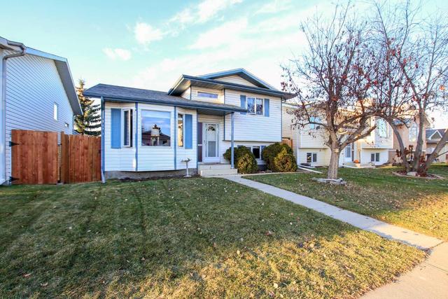 18 Eakins Crescent, House detached with 5 bedrooms, 3 bathrooms and 2 parking in Red Deer AB | Image 47