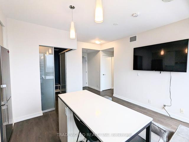 1603 - 203 College St, Condo with 1 bedrooms, 1 bathrooms and 0 parking in Toronto ON | Image 18