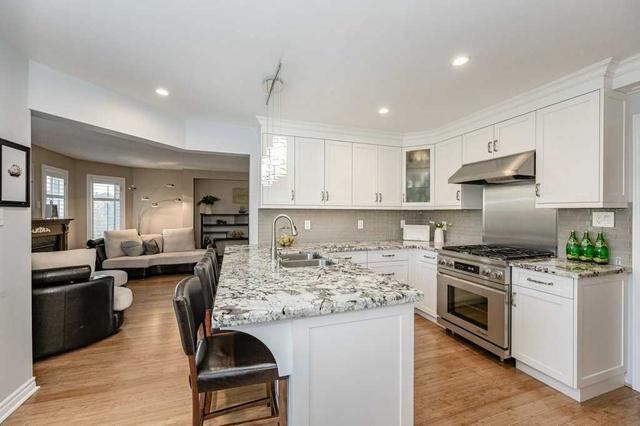 5457 Remington Crt, House detached with 4 bedrooms, 3 bathrooms and 6 parking in Mississauga ON | Image 4