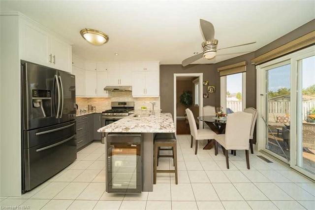 20 Consiglia Dr, House detached with 4 bedrooms, 4 bathrooms and 6 parking in St. Catharines ON | Image 34