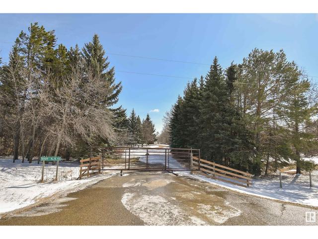 51509 Rge Rd 43, House detached with 5 bedrooms, 2 bathrooms and null parking in Parkland County AB | Image 51