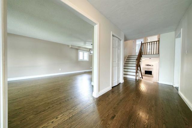 472 Valleyview Cres, House detached with 3 bedrooms, 3 bathrooms and 6 parking in Milton ON | Image 28