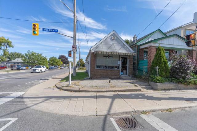 1347 Woodbine Ave, House detached with 0 bedrooms, 2 bathrooms and 4 parking in Toronto ON | Image 15