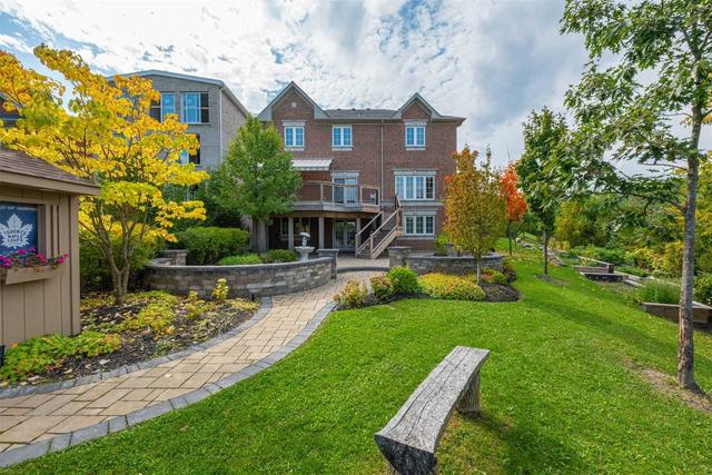 28 Escapade Dr, House detached with 5 bedrooms, 5 bathrooms and 12 parking in Richmond Hill ON | Image 32