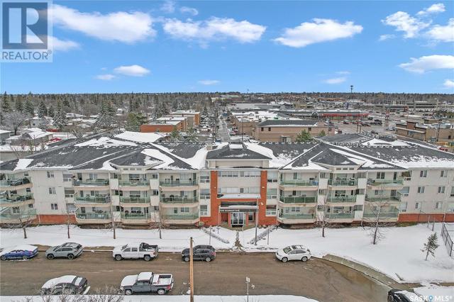 104 - 1850 Main Street, Condo with 3 bedrooms, 2 bathrooms and null parking in Saskatoon SK | Image 1