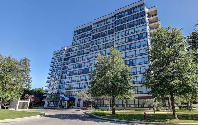 205 - 12 Laurelcrest St, Condo with 2 bedrooms, 1 bathrooms and 1 parking in Brampton ON | Image 1