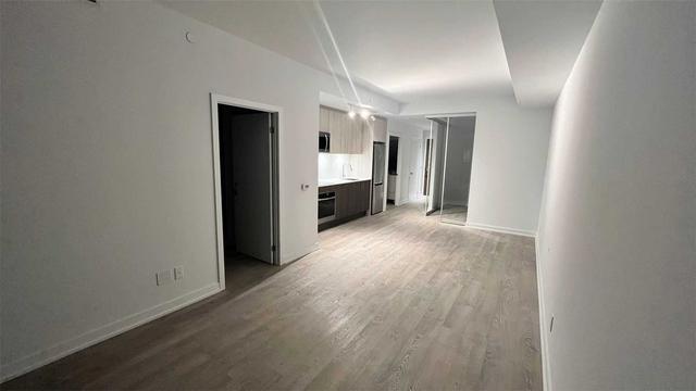 2211 - 1926 Lake Shore Blvd W, Condo with 2 bedrooms, 2 bathrooms and 1 parking in Toronto ON | Image 17