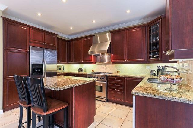 362 Mccartney Cres, House detached with 4 bedrooms, 3 bathrooms and 2 parking in Milton ON | Image 7